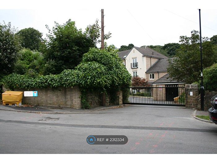 2 Bedroom Flat To Rent In Sycamore Court, Sheffield, S11