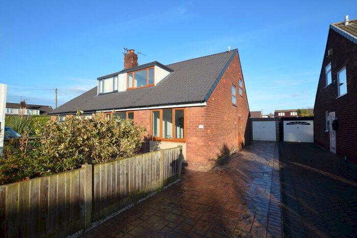 3 Bedroom Bungalow To Rent In Longhurst Road, Hindley Green, Wigan, WN2