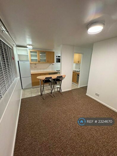 Studio To Rent In Selborne Court, Romsey, SO51