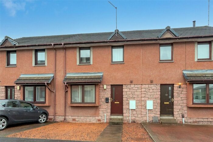 3 Bedroom Terraced House To Rent In The Stables, Perth, PH1