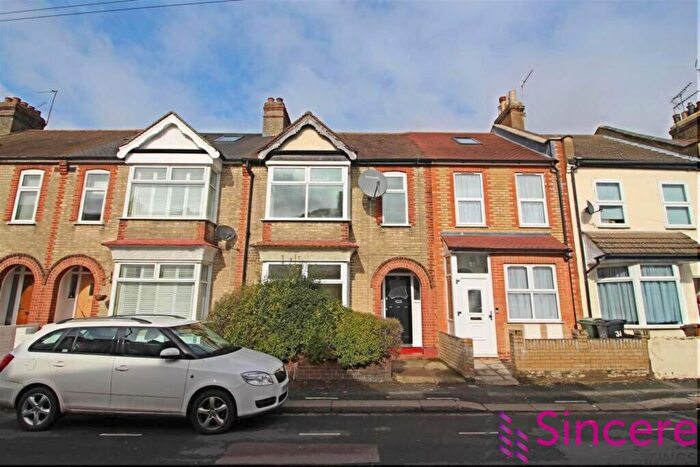 3 Bedroom Terraced House To Rent In Alpha Road, Chingford, E4