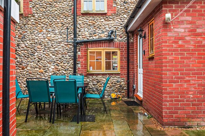 3 Bedroom Semi-Detached House For Sale In Wells-next-the-Sea, NR23