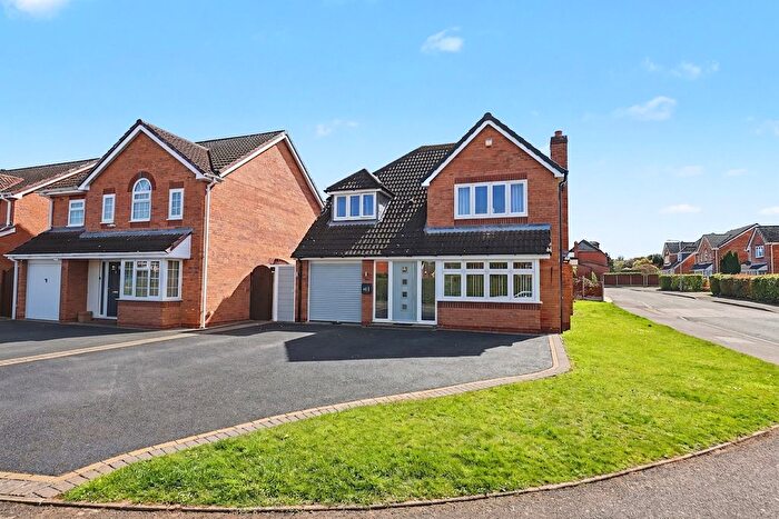 4 Bedroom Detached House For Sale In Emberton Way, Amington, Tamworth, B77