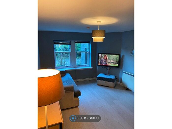 1 Bedroom Flat To Rent In Upper Bridge Street, Stirling, FK8