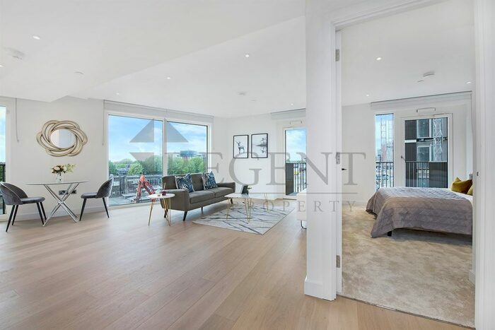 1 Bedroom Flat To Rent In Bowery Apartments, Fountain Park Way, W12