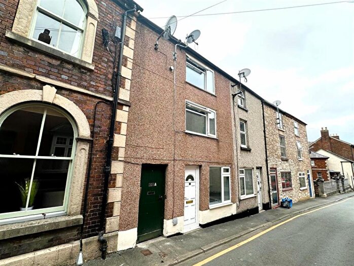 3 Bedroom Terraced House For Sale In Chapel Street, Denbigh, LL16