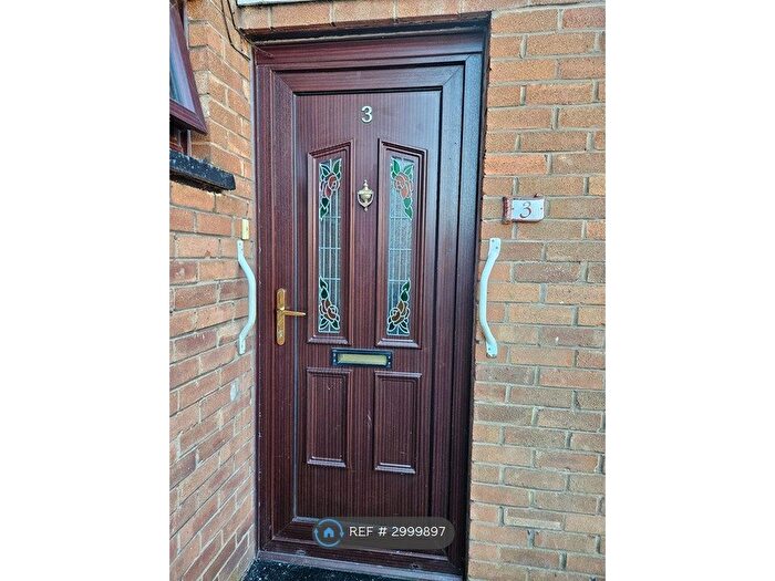 3 Bedroom Terraced House To Rent In Mulgrove Walk, Manchester, M9