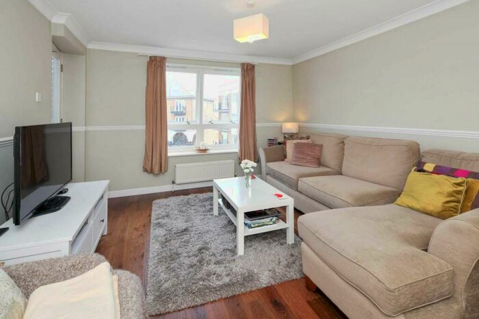 2 Bedroom Flat To Rent In Princes Riverside Road, Rotherhithe, SE16