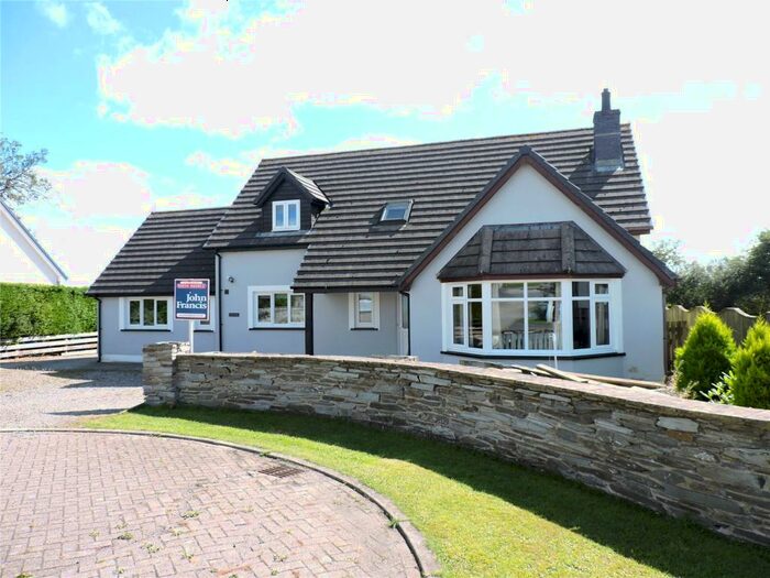 4 Bedroom Detached House For Sale In Bro Deirian, Efailwen, Clunderwen, SA66