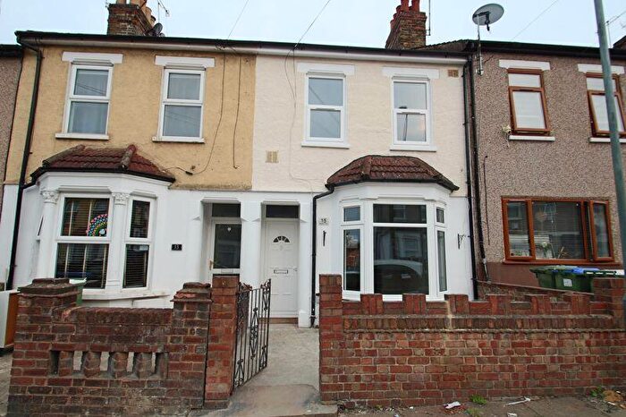 3 Bedroom Terraced House To Rent In Mayfield Road, Belvedere, DA17