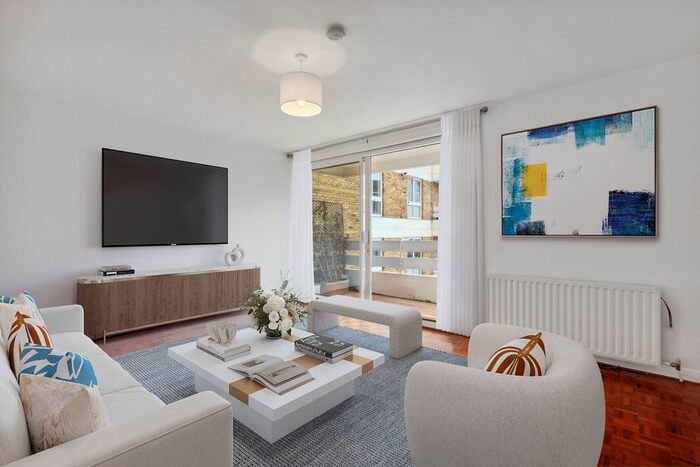 2 Bedroom Flat To Rent In March Court, Warwick Drive, SW15