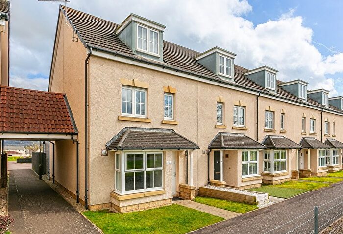 4 Bedroom Terraced House For Sale In Little Wood Grove, Bonnyrigg, EH19