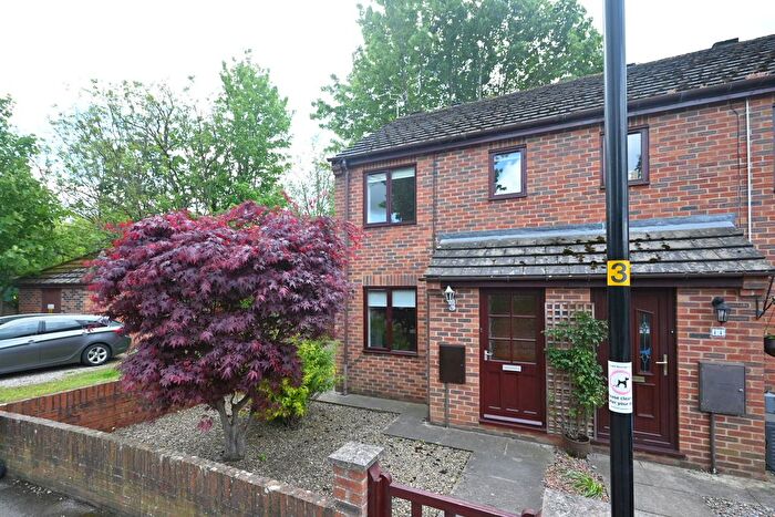 2 Bedroom End Of Terrace House To Rent In Grainger Row, Ripon, HG4