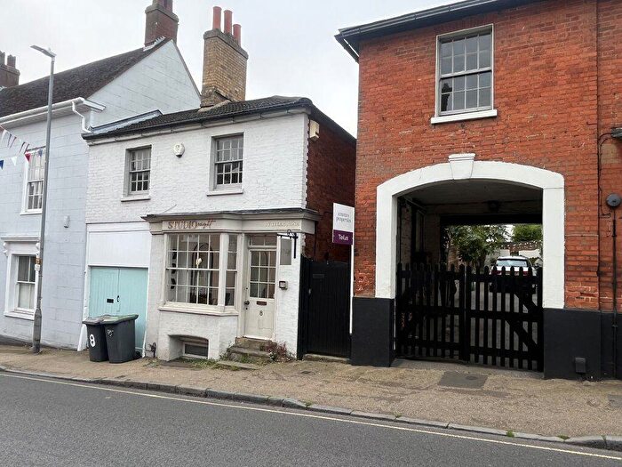 2 Bedroom Apartment To Rent In Woburn Street, Ampthill, Bedford, MK45