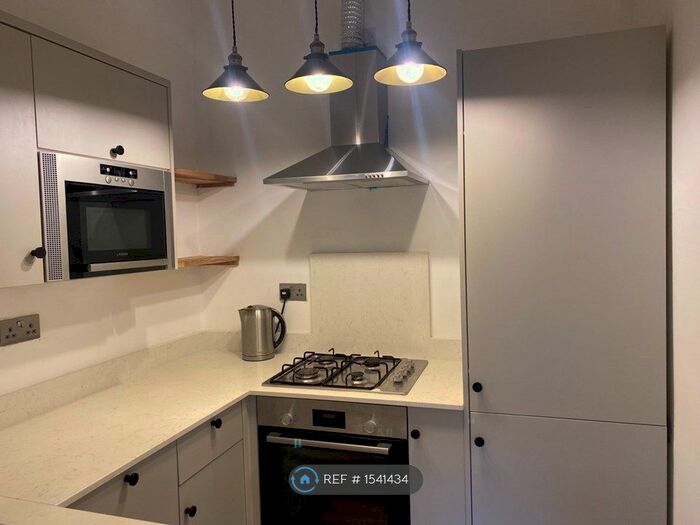 1 Bedroom Semi-Detached House To Rent In Pelham Crescent, Nottingham, NG7