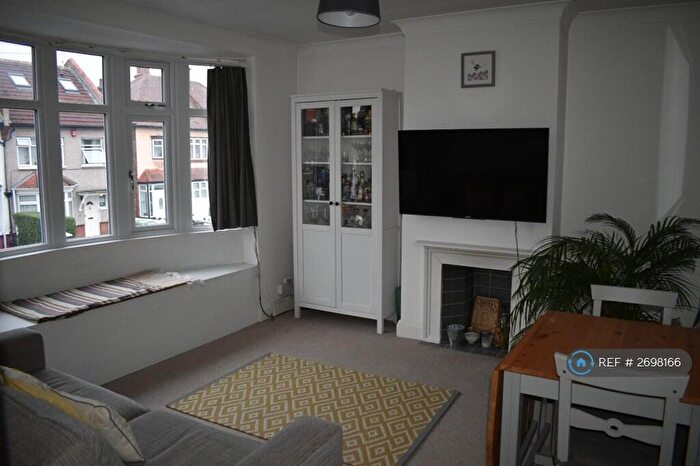 1 Bedroom Maisonette To Rent In Blawith Road, London, HA1