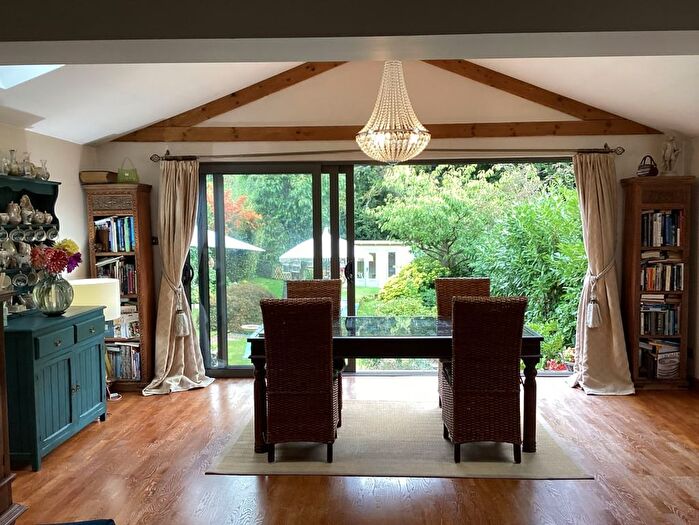 3 Bedroom Semi-Detached House For Sale In West Way, Beaconsfield, HP9
