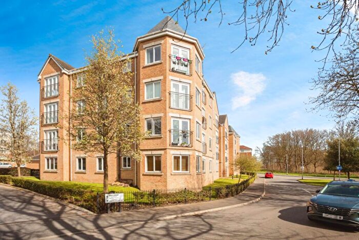 2 Bedroom Apartment To Rent In Ash Court, Leeds, West Yorkshire, LS14