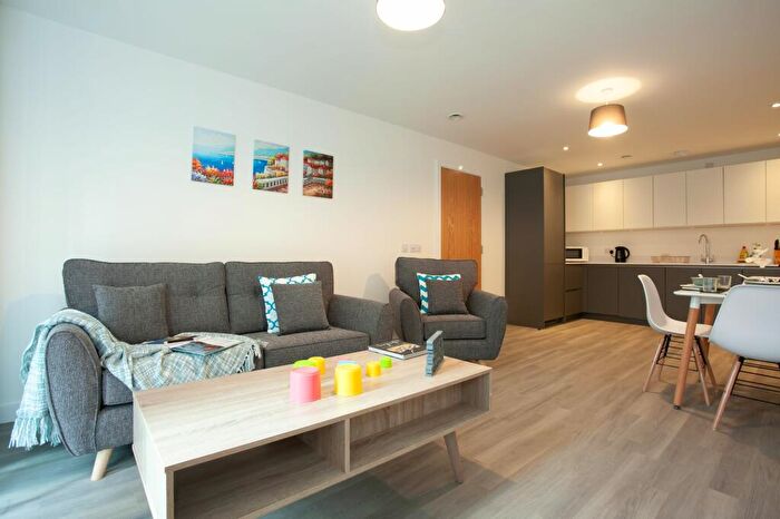 2 Bedroom Flat To Rent In Simpson Street, Halo House, M4