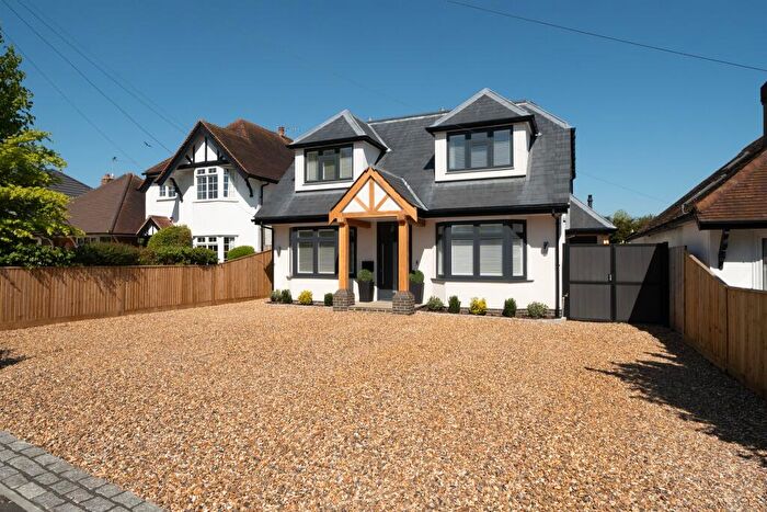 5 Bedroom Detached House For Sale In Harefield Road, Maidenhead, SL6