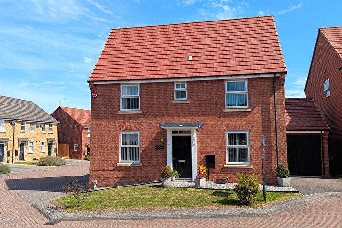 3 Bedroom Detached House For Sale In Foxglove Way, Beverley, HU17