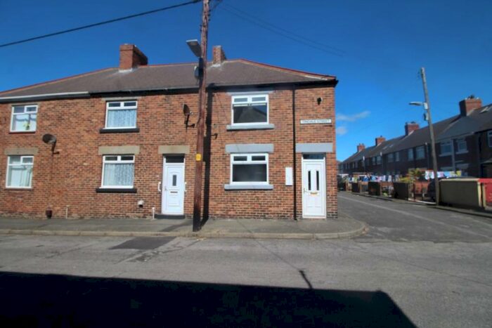 3 Bedroom Property To Rent In Tindale Street, Durham, DH8