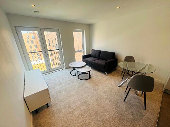 1 Bedroom Flat To Rent In Ordsall Lane, Salford, Greater Manchester, M5