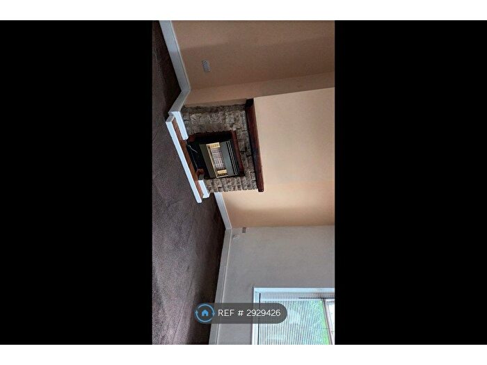 2 Bedroom Terraced House To Rent In Fleminghouse Lane, Huddersfield, HD5