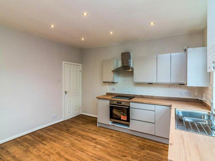 2 Bedroom Terraced House To Rent In Commercial Street, Barnsley, S70