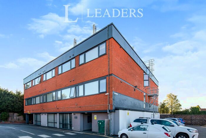 1 Bedroom Flat To Rent In Hazel Place, Balsall Common, CV7