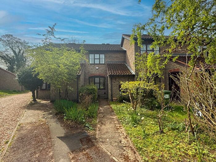 2 Bedroom Terraced House To Rent In Maris Green, Great Shelford, CB22