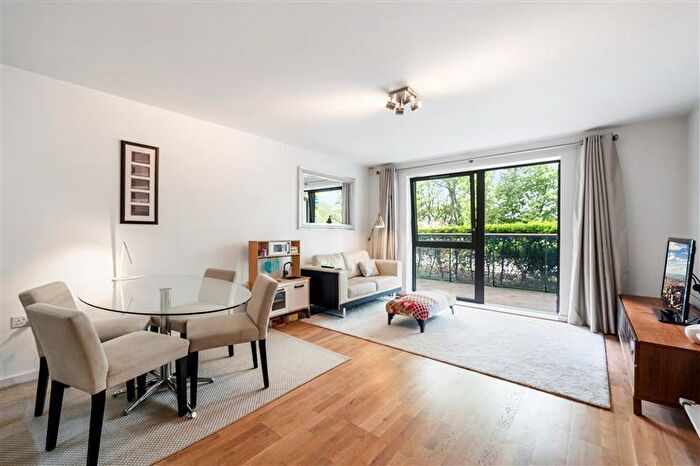 2 Bedroom Apartment For Sale In Stebondale Street London, E14
