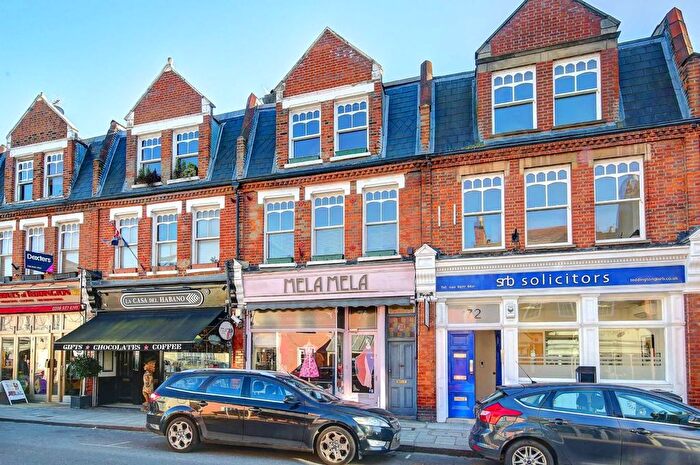 1 Bedroom Flat To Rent In High Street, Teddington, TW11