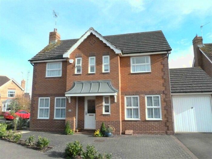 3 Bedroom Detached House To Rent In Azalea Close, Lutterworth, LE17