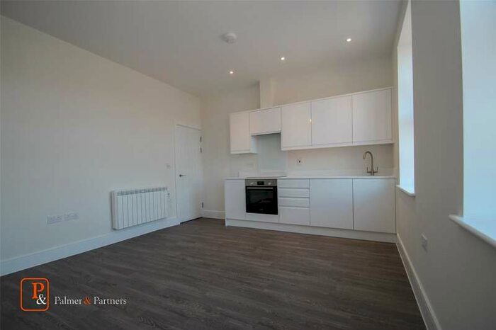 1 Bedroom Flat To Rent In Maponite Buildings, Hawkins Road, Colchester, Essex, CO2