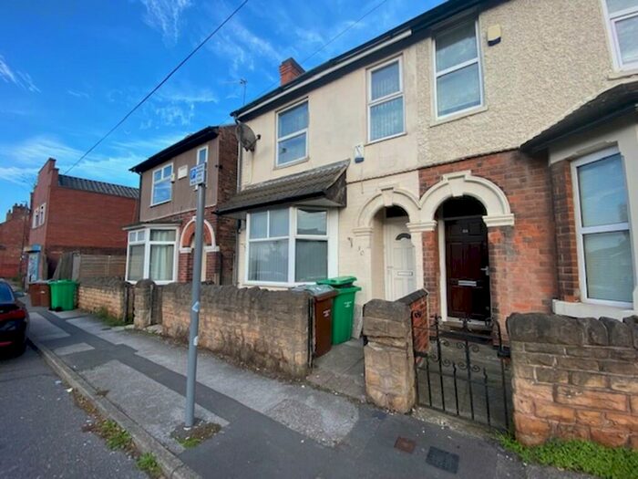 6 Bedroom Terraced House To Rent In Faraday Road, Lenton, NG7