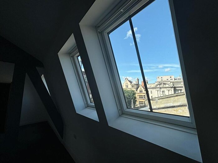 2 Bedroom Apartment To Rent In Chapel Lane, Hull, HU1
