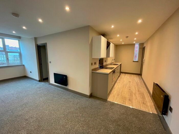 1 Bedroom Flat To Rent In Apartment Mason Gardens, Pontefract, WF8