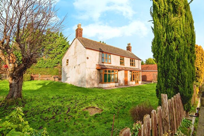 4 Bedroom Detached House For Sale In Main Road, Lincoln, Lincolnshire, LN4