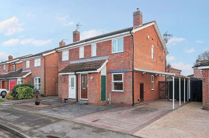 2 Bedroom Semi-Detached House For Sale In Field Lane, Wistow, Selby, YO8