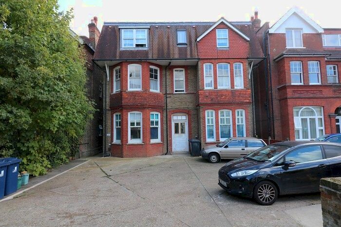 1 Bedroom Flat To Rent In Grange Road, Ealing, London., W5