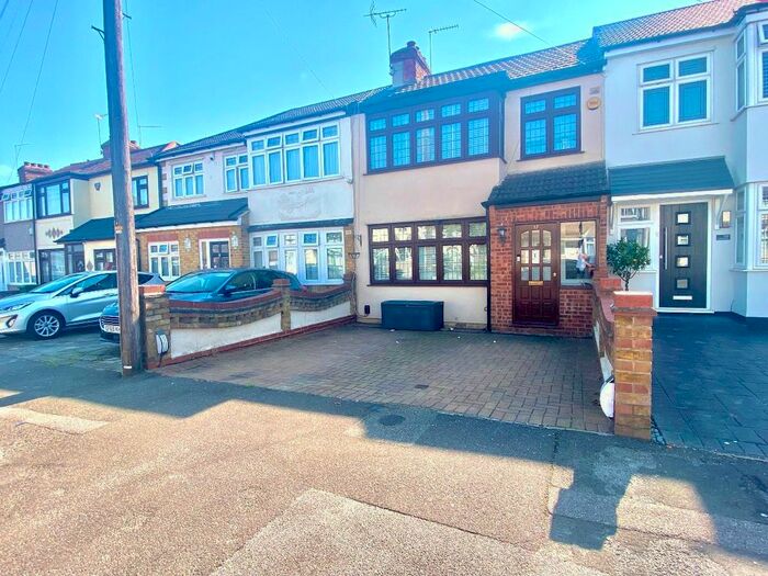 3 Bedroom Terraced House To Rent In Laburnum Avenue, Hornchurch RM12