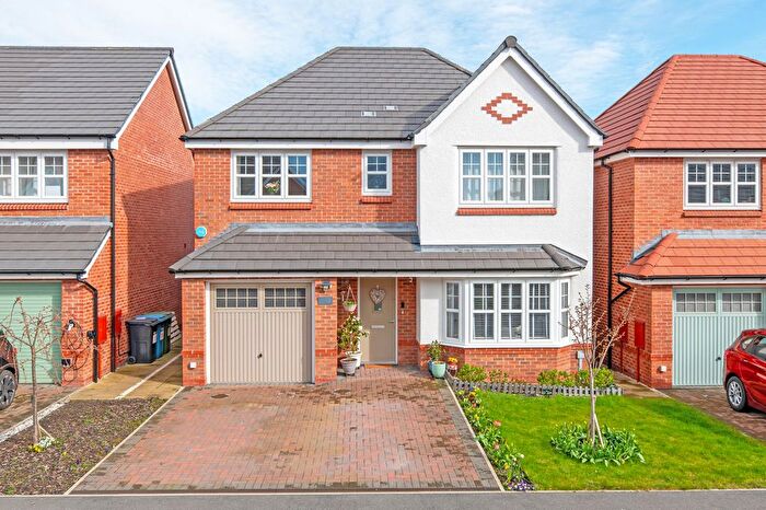 4 Bedroom Detached House For Sale In Victor Gardens, Great Sankey, WA5