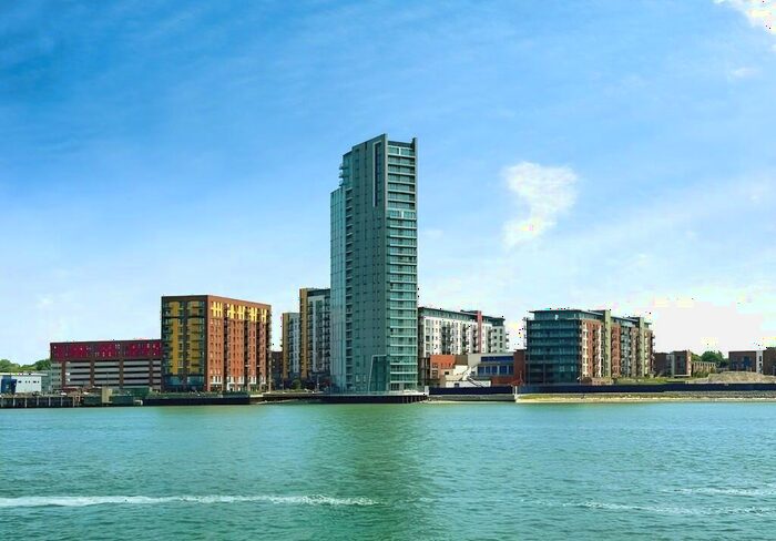 1 Bedroom Apartment To Rent In Centenary Plaza, Southampton, SO19