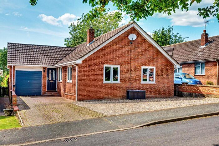 3 Bedroom Detached Bungalow For Sale In Farmerie Road, Hundon, Sudbury, CO10