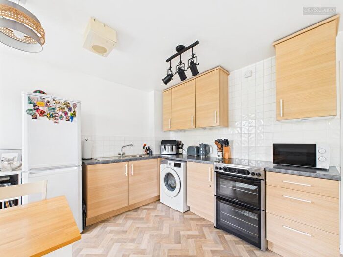 1 Bedroom Flat For Sale In Hargate Way, Hampton Hargate, Peterborough, PE7