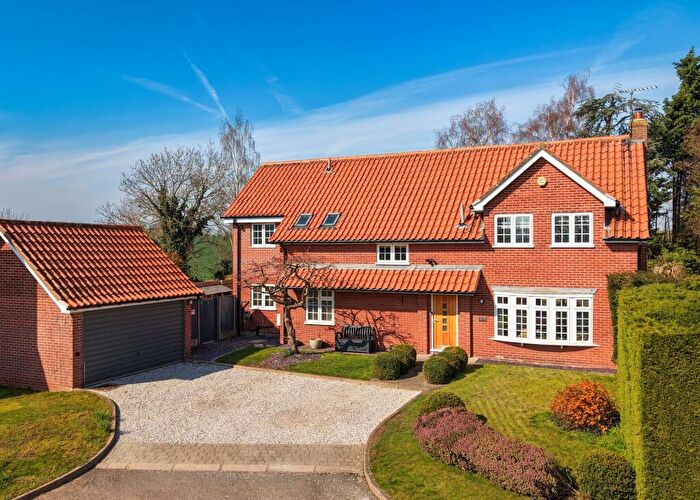 5 Bedroom Detached House For Sale In Village Farm Close, West Leake, LE12