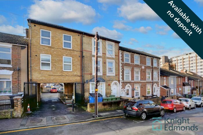 1 Bedroom Apartment To Rent In Melville Road, Maidstone, ME15