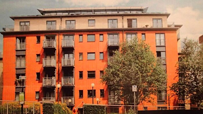2 Bedroom Flat For Sale In Morgan House, Rouen Road, Norwich, NR1