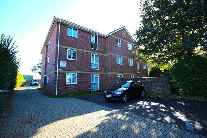 1 Bedroom Flat To Rent In Spring Road, Sholing, Southampton, Hampshire, SO19